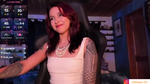 Hilary online show from January 2025 11:01:02 PM