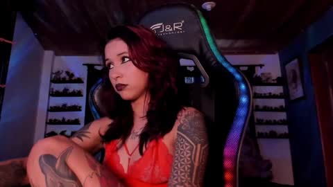 Hilary online show from February 2025 10:40:01 PM