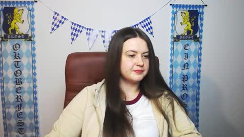 MavkaCute online show from September 2025 06:13:01 PM