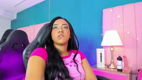 Mavy  online show from December 2024 04:03:02 PM