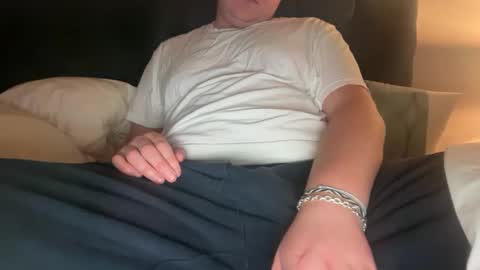 Snapshot of max569505 chatting on February 2026 11:31:02 PM max569505 online show from February 2026 11:31:02 PM