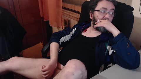 Max online show from February 2025 08:40:01 PM