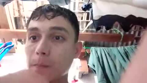 Snapshot of max_ferrer1 chatting on April 2026 01:33:01 AM max_ferrer1 online show from April 2026 01:33:01 AM