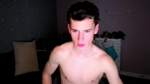 Snapshot of max_foks chatting on January 2026 05:27:02 PM Max online show from January 2026 05:27:02 PM