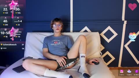 Max lover1 online show from February 2025 04:03:01 PM