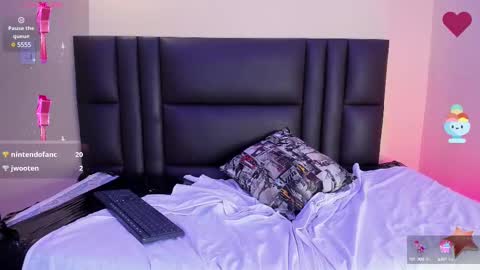 Max lover1 online show from February 2025 10:43:02 PM