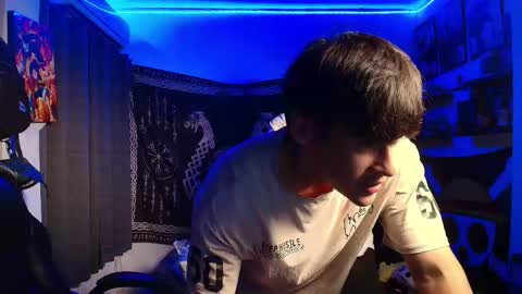 Snapshot of max_miller66 chatting on November 2025 02:04:02 AM Max online show from November 2025 02:04:02 AM