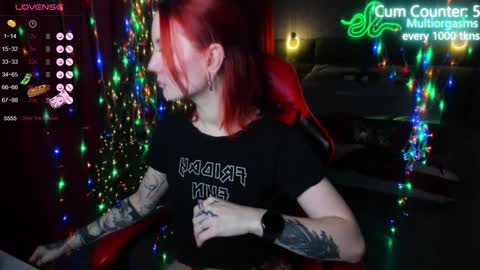 Snapshot of max_phoenix chatting on February 2025 02:47:02 AM Max online show from February 2025 02:47:02 AM