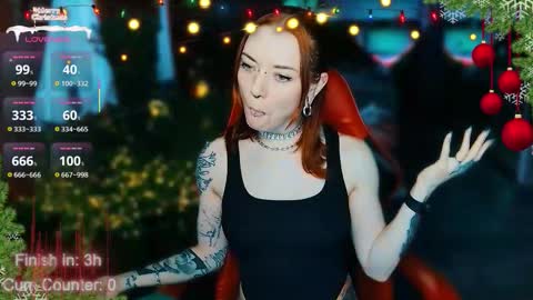 Snapshot of max_phoenix chatting on December 2025 11:17:01 AM Max online show from December 2025 11:17:01 AM