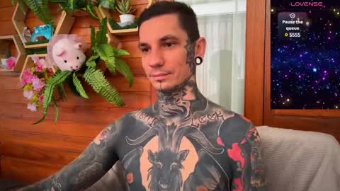    online show from December 2024 01:58:02 AM