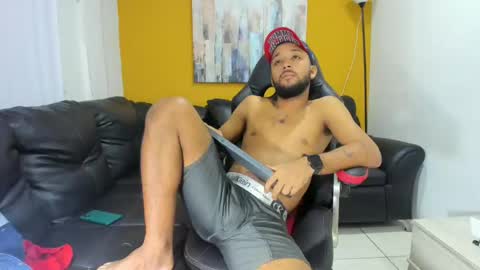 Snapshot of max_sexyhot26 chatting on January 2025 05:54:01 AM max_sexyhot26 online show from January 2025 05:54:01 AM