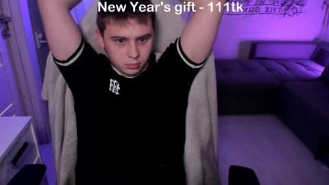 Snapshot of max_sm1th chatting on January 2026 06:54:02 PM Max online show from January 2026 06:54:02 PM