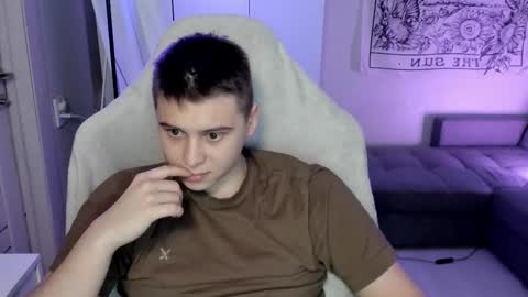 Snapshot of max_sm1th chatting on February 2026 12:54:01 PM Max online show from February 2026 12:54:01 PM