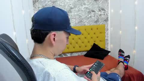max_sstteel online show from May 2026 01:05:02 PM