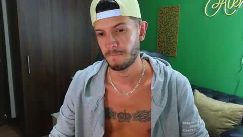 Max Taylor online show from December 2024 02:53:01 AM