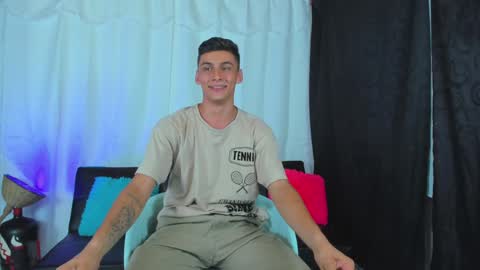 MAX     online show from January 2025 08:23:02 AM