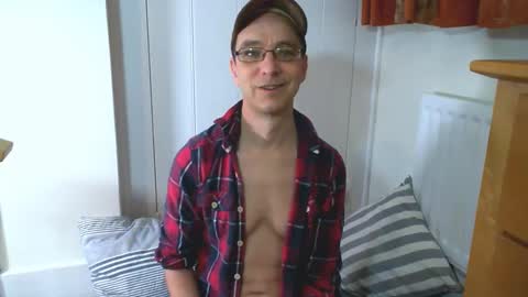 Snapshot of maxdavies chatting on January 2026 11:36:01 AM Max Davies online show from January 2026 11:36:01 AM