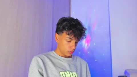 Max  online show from April 2026 01:14:01 AM