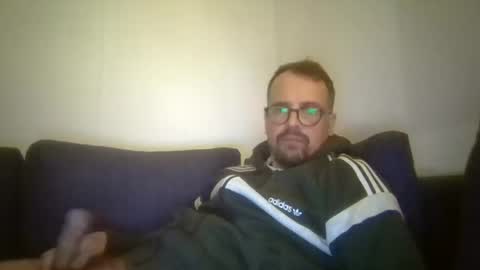 Snapshot of maxhorn591 chatting on April 2026 09:20:02 PM maxhorn591 online show from April 2026 09:20:02 PM