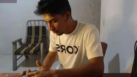 Snapshot of maxi_dick33 chatting on November 2025 11:31:01 PM maxi dick online show from November 2025 11:31:01 PM