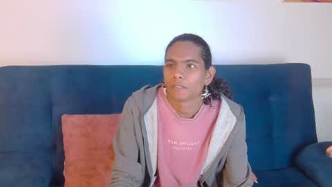Maxi  Max online show from June 2026 08:12:02 PM