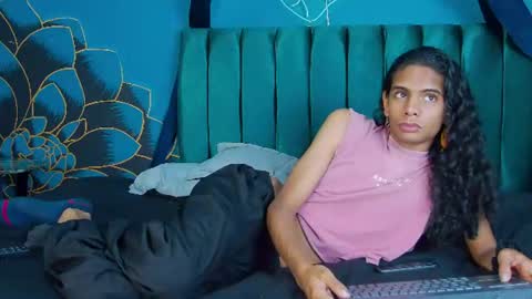 Snapshot of maxi_max0 chatting on July 2026 05:30:01 PM Maxi Max online show from July 2026 05:30:01 PM