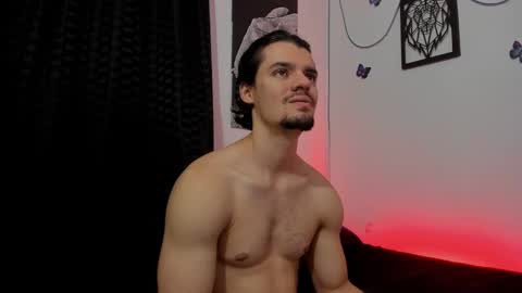 Snapshot of maxi_styles chatting on January 2025 11:33:01 PM Alex online show from January 2025 11:33:01 PM