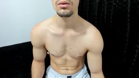 Snapshot of maxi_styles chatting on October 2025 10:28:02 PM Alex online show from October 2025 10:28:02 PM