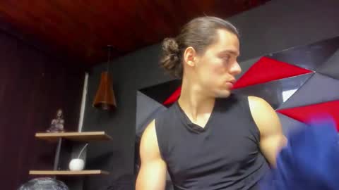 Snapshot of maxi_styles chatting on February 2026 11:57:02 AM Alex online show from February 2026 11:57:02 AM