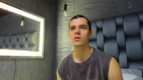 Snapshot of maxi_styles chatting on February 2026 02:37:01 PM Alex online show from February 2026 02:37:01 PM