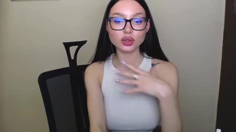 Joanna online show from December 2024 03:42:02 PM