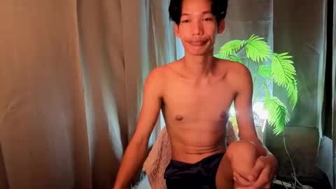 Reyn online show from September 2025 09:17:02 PM