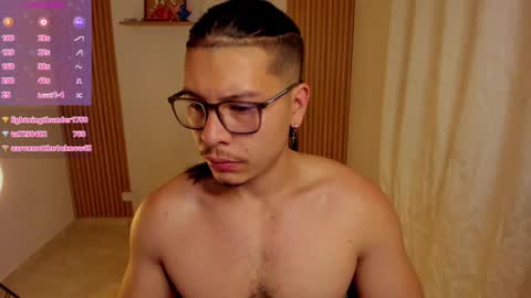 Snapshot of maxifit_ chatting on January 2025 10:08:01 AM Mikael online show from January 2025 10:08:01 AM