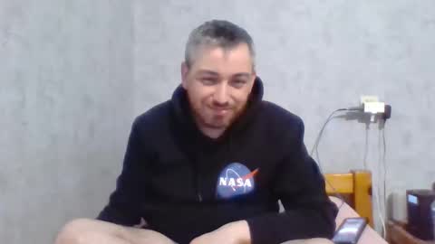 Maxime online show from December 2024 09:57:01 PM