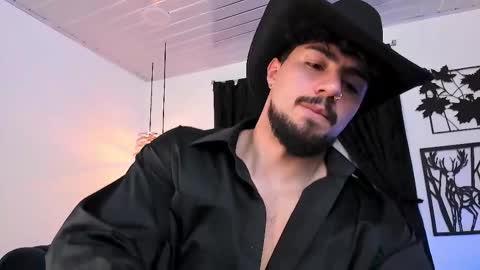 Maximo online show from November 2025 05:07:01 AM