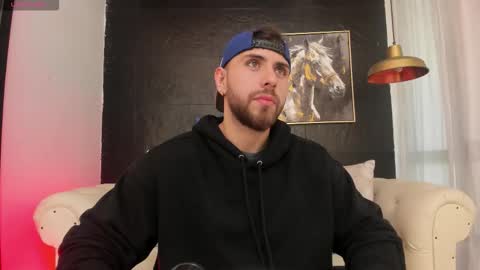 Maximo Wolf online show from October 2025 08:09:02 PM