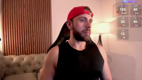 Maximo Wolf online show from May 2026 08:39:02 PM