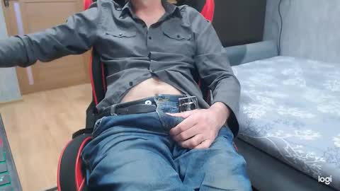 Snapshot of maximus3334 chatting on February 2026 10:02:01 AM maximus3334 online show from February 2026 10:02:01 AM