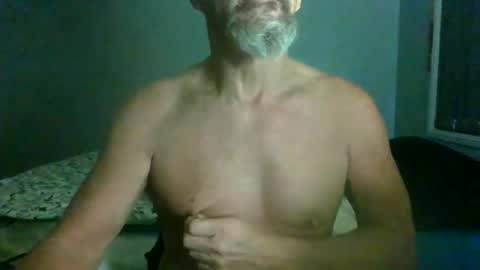 Snapshot of maximus_oreally chatting on July 2026 12:10:01 AM Max online show from July 2026 12:10:01 AM