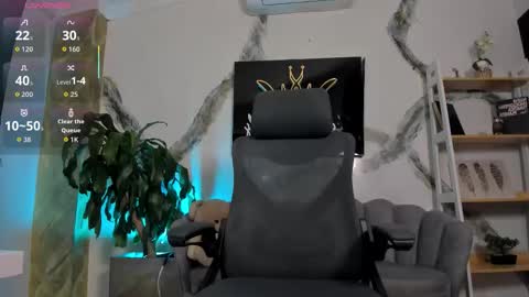 Snapshot of maximusclark1_ chatting on February 2026 06:40:02 AM Maximus online show from February 2026 06:40:02 AM