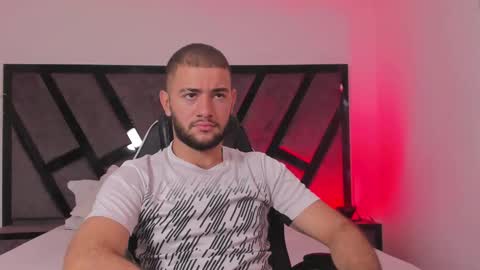 Snapshot of maximusclark1_ chatting on February 2026 12:30:01 PM Maximus online show from February 2026 12:30:01 PM