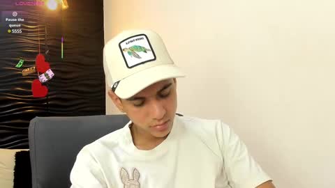 Snapshot of maximuss_19 chatting on February 2025 08:22:01 PM Maximus online show from February 2025 08:22:01 PM