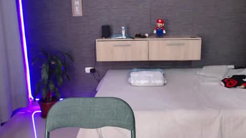 Snapshot of maximussantorini chatting on July 2026 04:40:01 AM maximus online show from July 2026 04:40:01 AM