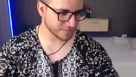 Snapshot of maximussantorini chatting on July 2026 05:11:01 AM maximus online show from July 2026 05:11:01 AM