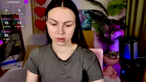 MaxinCarroll online show from May 2026 08:44:02 AM