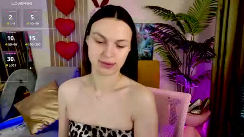 Snapshot of maxincarroll chatting on June 2026 09:12:02 AM MaxinCarroll online show from June 2026 09:12:02 AM