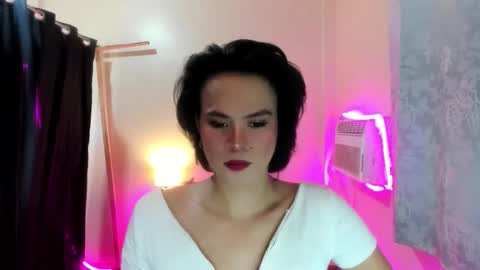 maxine_fucks online show from December 2025 08:39:01 PM