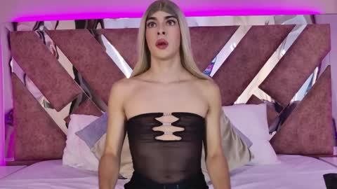 Maxi Rogers online show from May 2026 10:53:02 AM