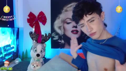Snapshot of maxiy_001 chatting on December 2024 10:52:01 PM Max online show from December 2024 10:52:01 PM