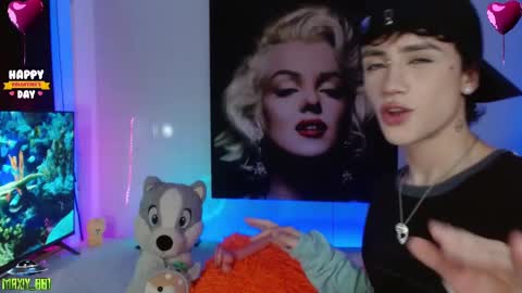 Snapshot of maxiy_001 chatting on February 2025 07:48:01 AM Max online show from February 2025 07:48:01 AM